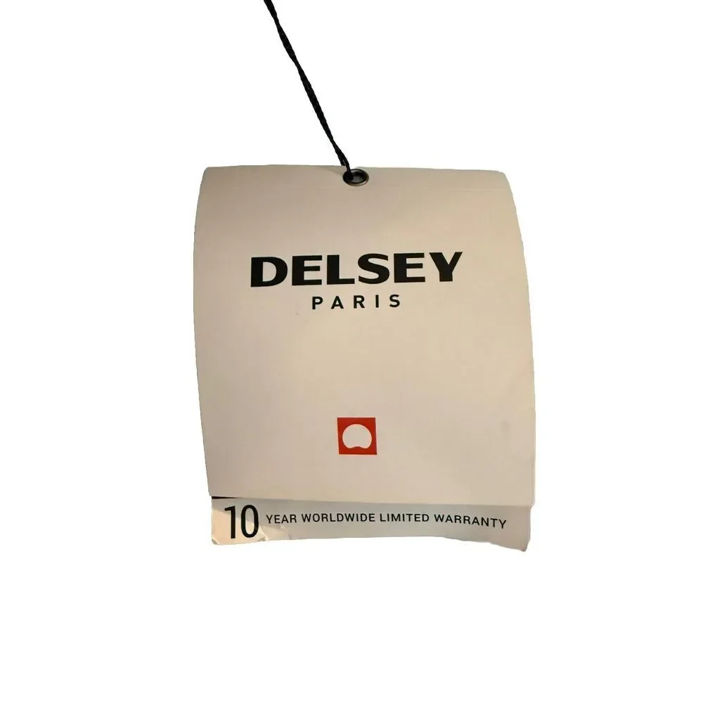 NWT Delsey Paris 45